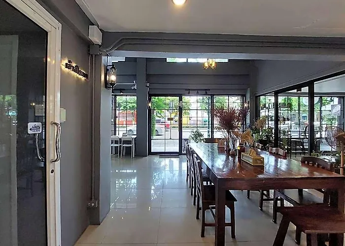 Housemode - Baanyai @ Wong Wian Yai Bangkok